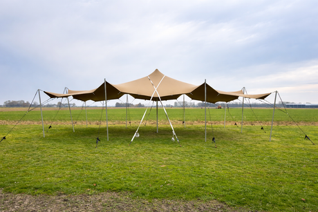 Gebruikte stretchtent 10.00x10.50 stretchtent voor evenmenten