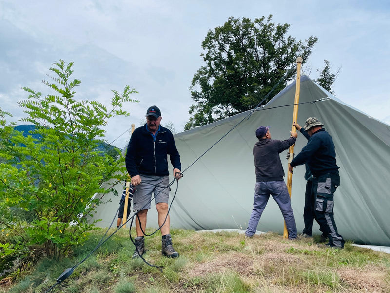 stretchtent opbouwen palen